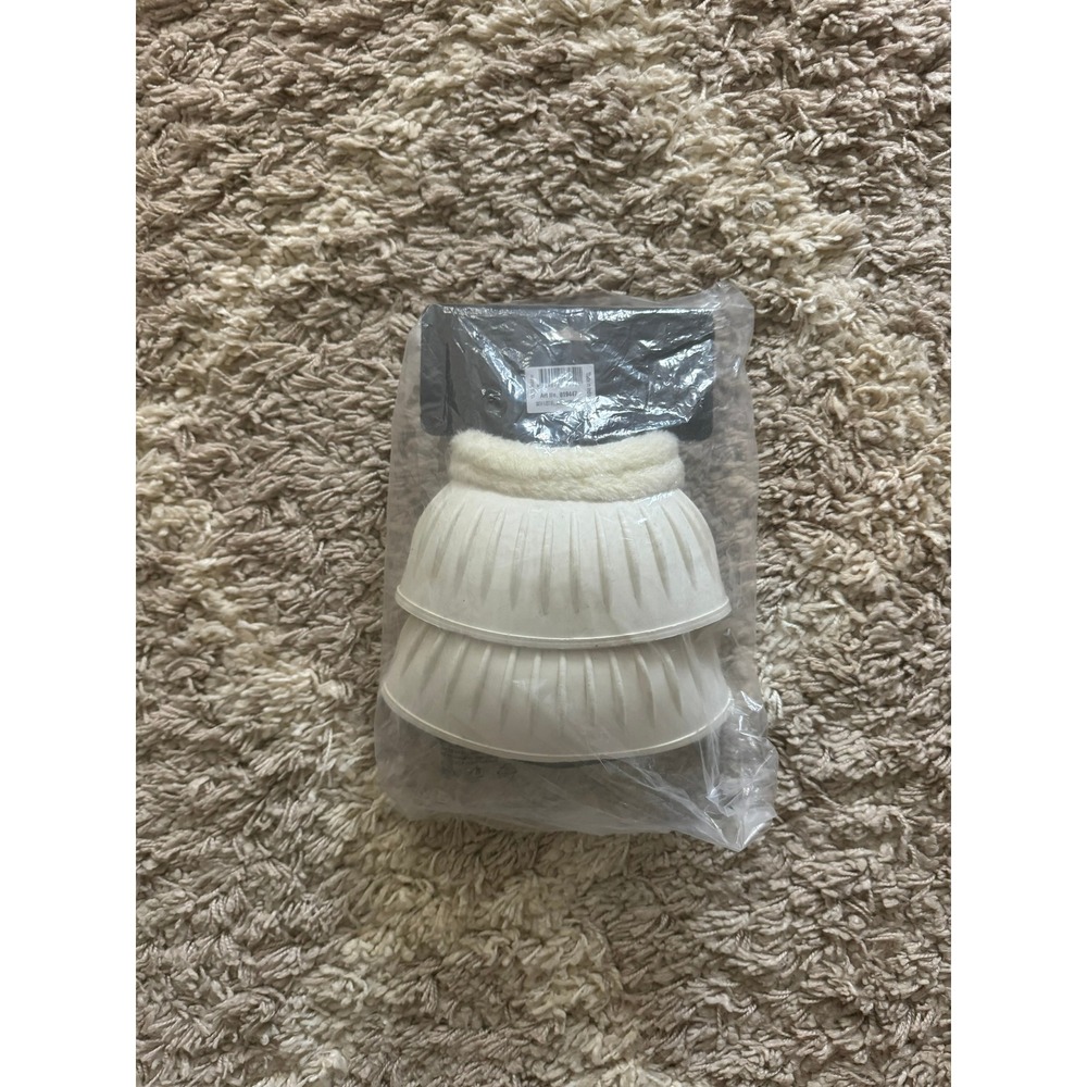 Saxon Fleece Trimmed Rubber Bell Boots White Full Size Horse Hoof Protection - Picture 6 of 6